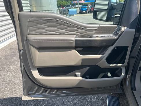New 2026 Ford F250 Platinum w/ Platinum Plus Package AWD/4WD image 11