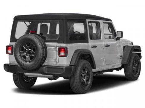 Used 2024 Jeep Wrangler Unlimited Sahara AWD/4WD image 2
