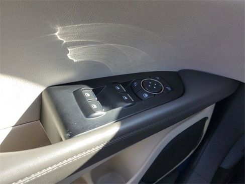 Certified 2020 Lincoln Nautilus Reserve image 29