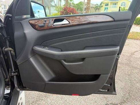 Used 2013 Mercedes-Benz ML 350 4MATIC image 21
