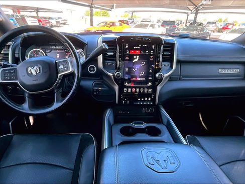 Used 2019 RAM 2500 Laramie AWD/4WD image 15