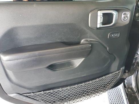 Used 2020 Jeep Wrangler Unlimited Sport S AWD/4WD image 15