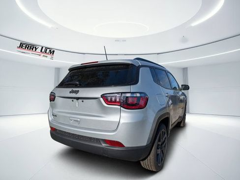 New 2026 Jeep Compass Latitude w/ Sun and Sound Group AWD/4WD image 3