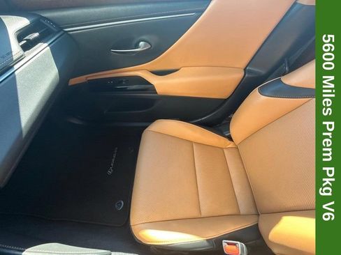 Used 2025 Lexus ES 350 w/ Premium Package FWD image 23