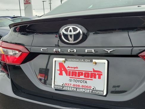 Used 2024 Toyota Camry SE FWD image 6