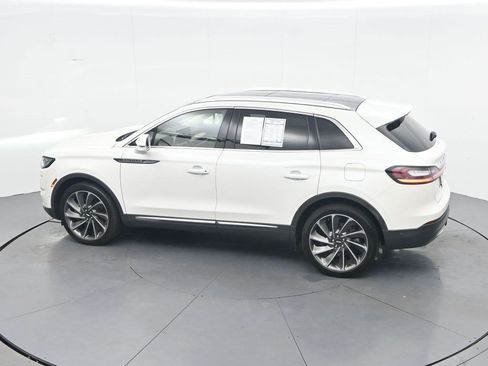 Used 2022 Lincoln Nautilus Reserve w/ Equipment Group 201A AWD/4WD image 32