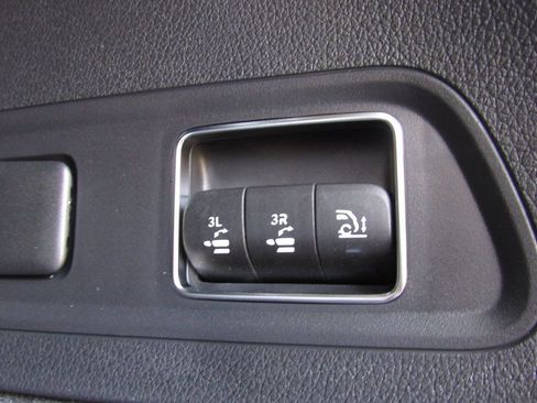 New 2026 Mercedes-Benz GLS 450 4MATIC image 24