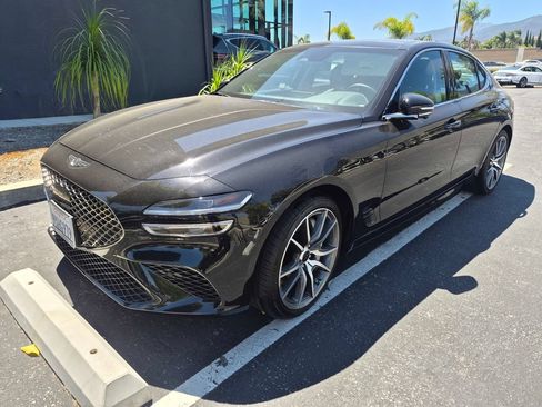 Used 2026 Genesis G70 2.5T Prestige RWD image 2