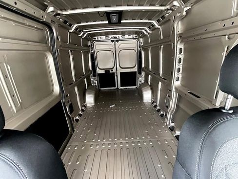 New 2026 RAM ProMaster 2500 w/ Premium Convenience Group image 30