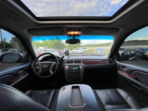Used 2008 GMC Yukon XL SLT AWD/4WD image 17