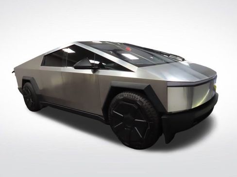 Used 2024 Tesla Cybertruck AWD Crew Cab image 8