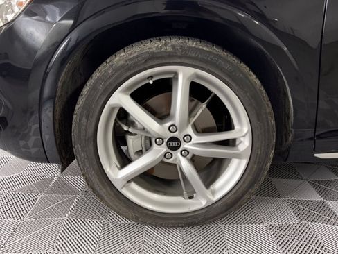 Used 2024 Audi Q3 2.0T Premium AWD/4WD image 13