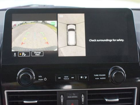 Used 2022 Nissan Armada Platinum w/ Captain's Chairs Package RWD image 8