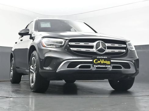 Used 2022 Mercedes-Benz GLC 300 w/ Premium Package Lite image 42