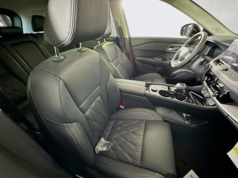 New 2026 Nissan Rogue Platinum w/ Platinum Premium Package image 29