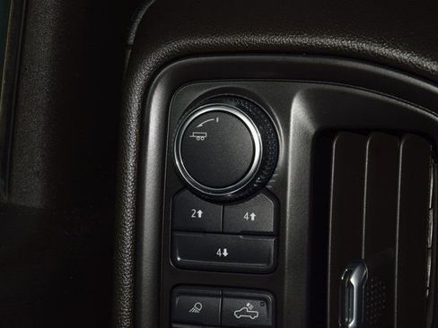 Used 2024 GMC Sierra 3500 Pro w/ Convenience Package image 28