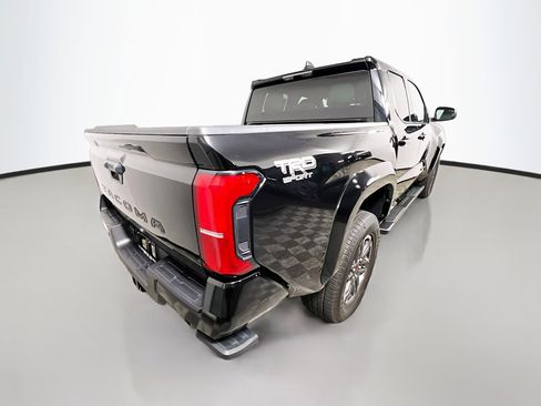 Used 2025 Toyota Tacoma TRD Sport RWD image 4