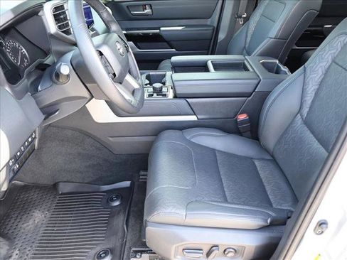 Certified 2022 Toyota Tundra Limited w/ TRD Off-Road Package AWD/4WD image 18