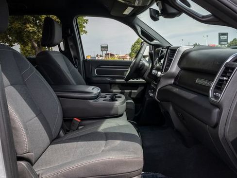 Used 2026 RAM 2500 Big Horn AWD/4WD image 7