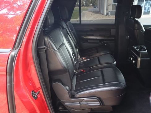 Used 2020 Ford Expedition Max XLT w/ Equipment Group 202A AWD/4WD image 23
