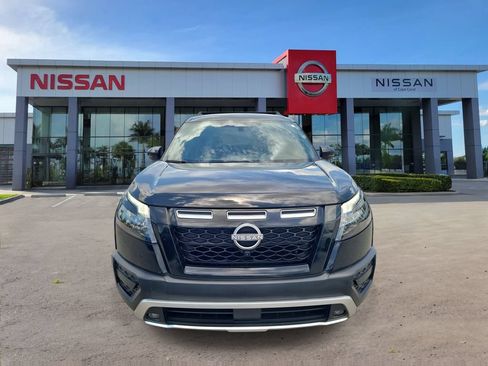 Used 2023 Nissan Pathfinder Rock Creek AWD/4WD image 6