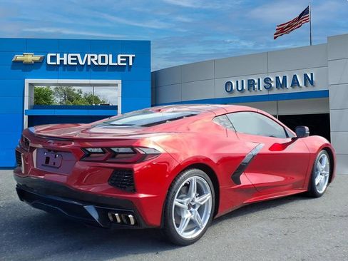 Used 2021 Chevrolet Corvette Stingray Preferred Cpe w/ 2LT image 3