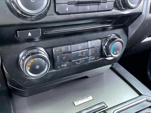 Used 2016 Ford F150 XLT w/ Equipment Group 302A Luxury image 30