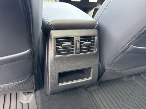 New 2026 Mitsubishi Outlander LE AWD/4WD image 40