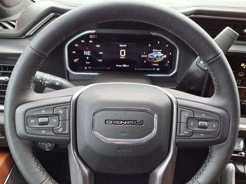 New 2026 GMC Sierra 2500 Denali Ultimate w/ Max Trailering Package AWD/4WD image 10