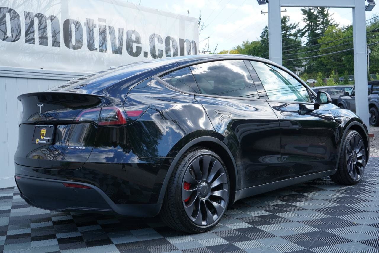 Used 2023 Tesla Model Y Performance AWD/4WD image 6