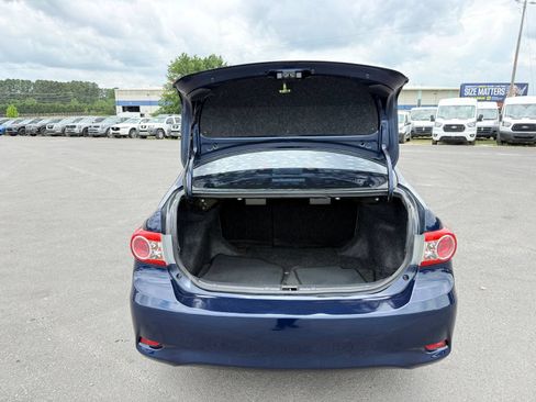 Used 2013 Toyota Corolla LE FWD image 34