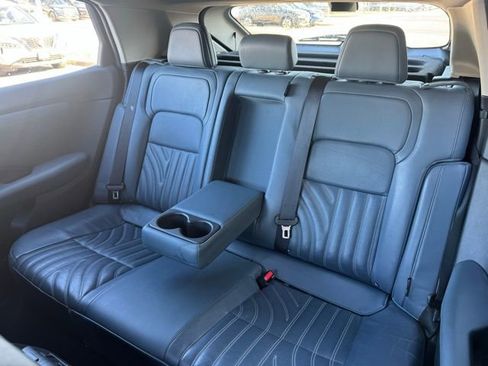 Used 2023 Nissan Ariya PLATINUM+ e-4ORCE image 22