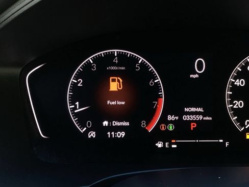 Used 2022 Honda Civic Sport image 4