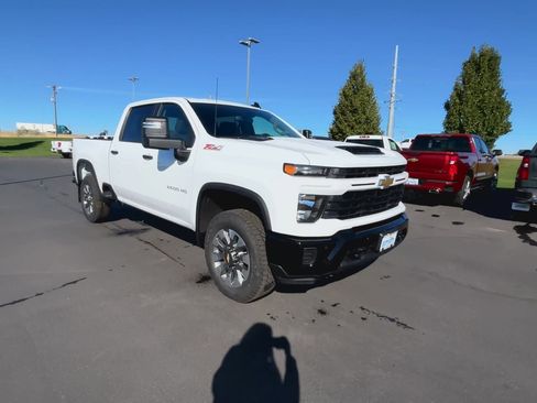 New 2026 Chevrolet Silverado 2500 Custom w/ Custom Value Package image 34