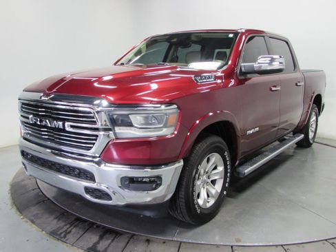 Used 2021 RAM 1500 Laramie AWD/4WD image 3
