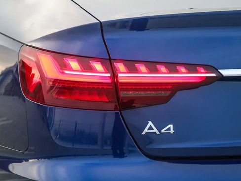 Used 2022 Audi A4 2.0T Premium w/ Convenience Package image 10