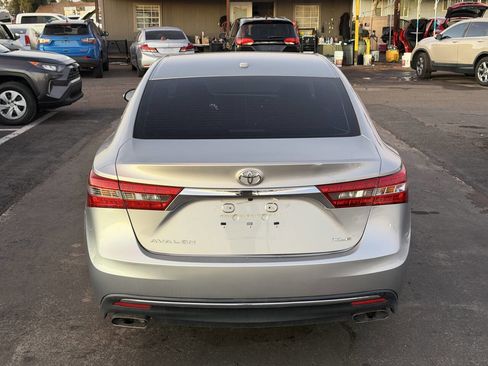 Used 2016 Toyota Avalon XLE image 5
