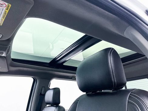 Used 2021 Ford F250 Lariat w/ FX4 Off-Road Package image 8