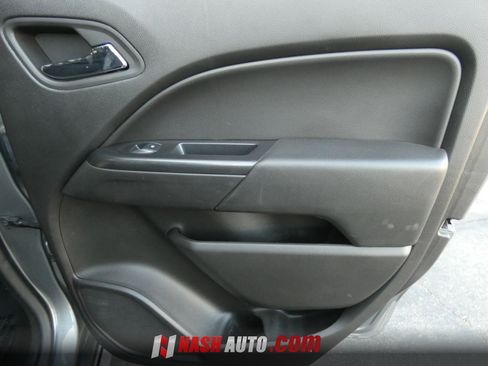 Used 2018 Chevrolet Colorado LT RWD image 39