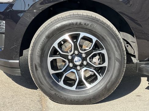 Certified 2024 Ford Expedition XLT AWD/4WD image 30