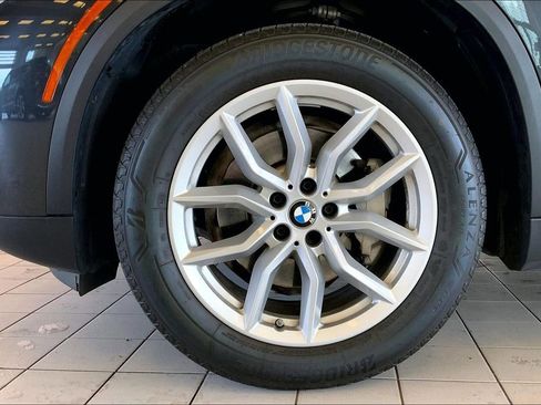 Used 2023 BMW X5 xDrive40i w/ Luxury Seating Package image 11