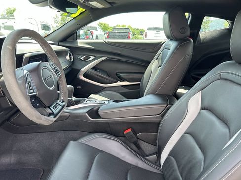 Used 2024 Chevrolet Camaro LT RWD image 20