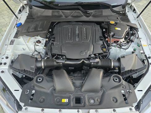 Used 2019 Jaguar XJ L Supercharged image 52