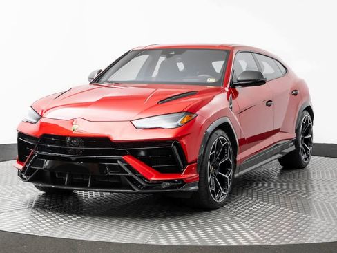 Used 2024 Lamborghini Urus Performante image 1