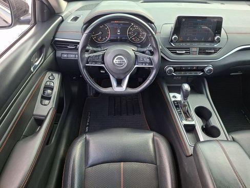 Used 2019 Nissan Altima 2.5 SR image 11