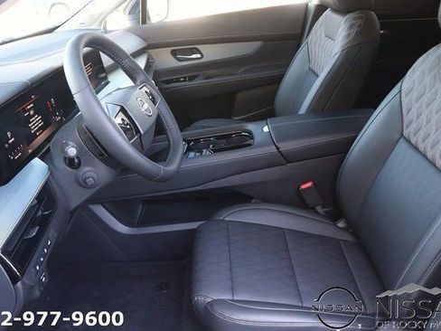 New 2025 Nissan Murano Platinum w/ Cargo Package image 13