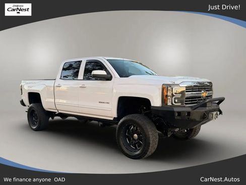 Used 2015 Chevrolet Silverado 2500 LT image 1