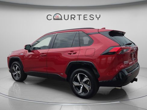 Certified 2022 Toyota RAV4 SE w/ Weather & Moonroof Package AWD/4WD image 3