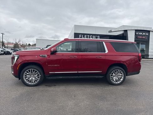 New 2026 GMC Yukon XL Elevation w/ LPO, Floor Liner Package AWD/4WD image 11