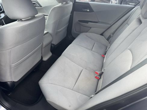 Used 2015 Honda Accord LX image 13